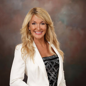 Meet your Posher, Dr carrie